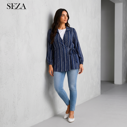 Mira Wrap Blose in Navy