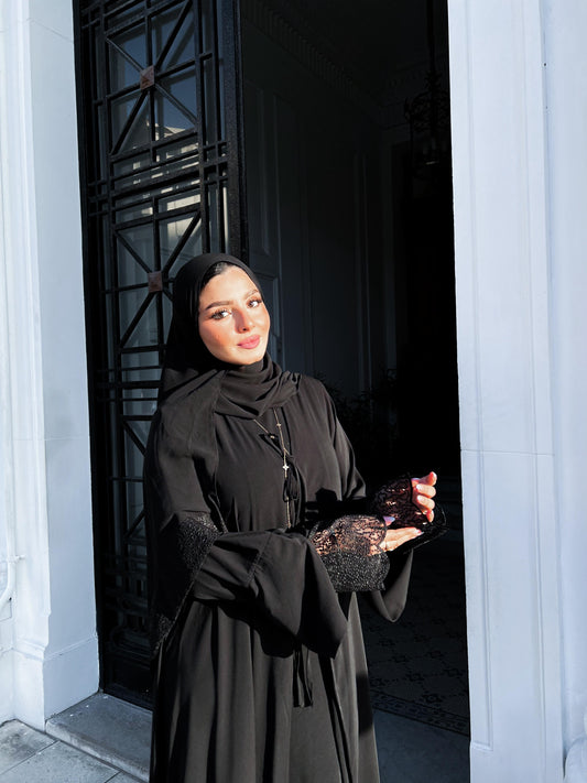 ( pre-order) Royal Lace Abaya